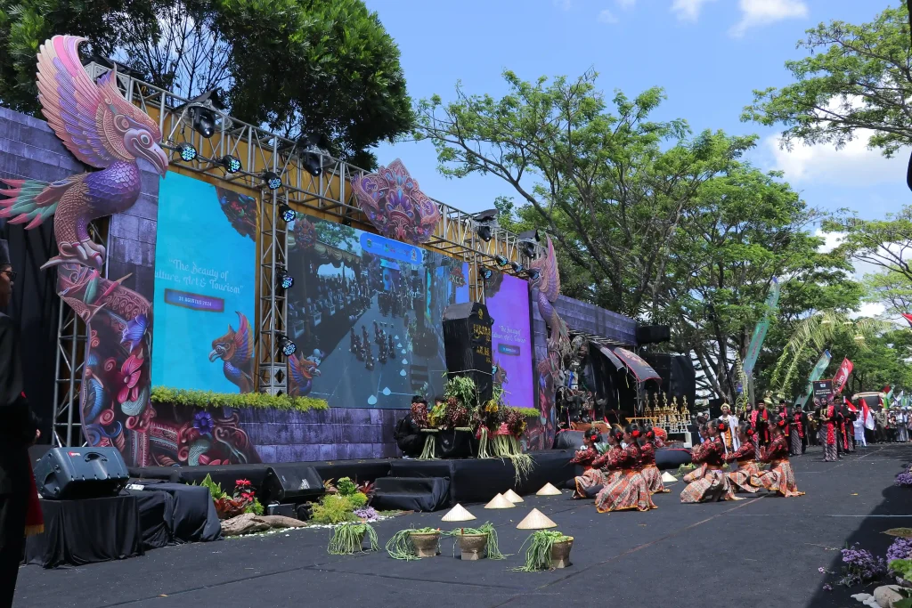 Kanjuruhan Culture and Bantengan Carnival